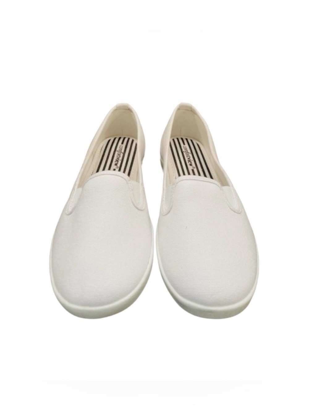 New Comfortview Athletic White Canvas Shoes. 7.5M